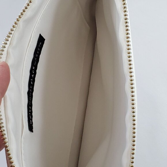 White House Black Market WHBM Floral Studded Wristlet Clutch White Purple Green - Picture 8 of 8